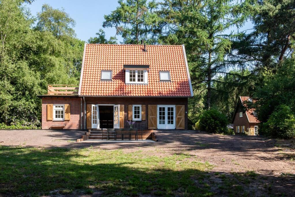 Fantastisch Familiehuis Met Grote Tuin I Bosrijk Lunteren Ngoại thất bức ảnh
